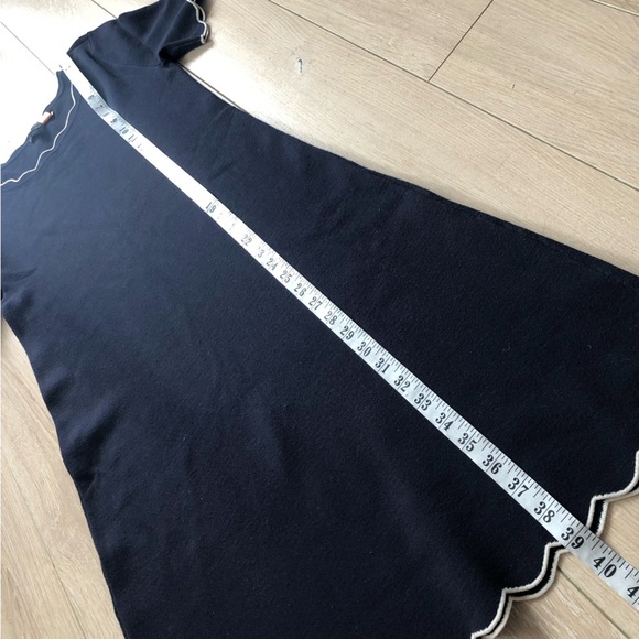 Ann Taylor Scalloped Short Sleeve Dress in Navy Size S - Picture 6 of 10